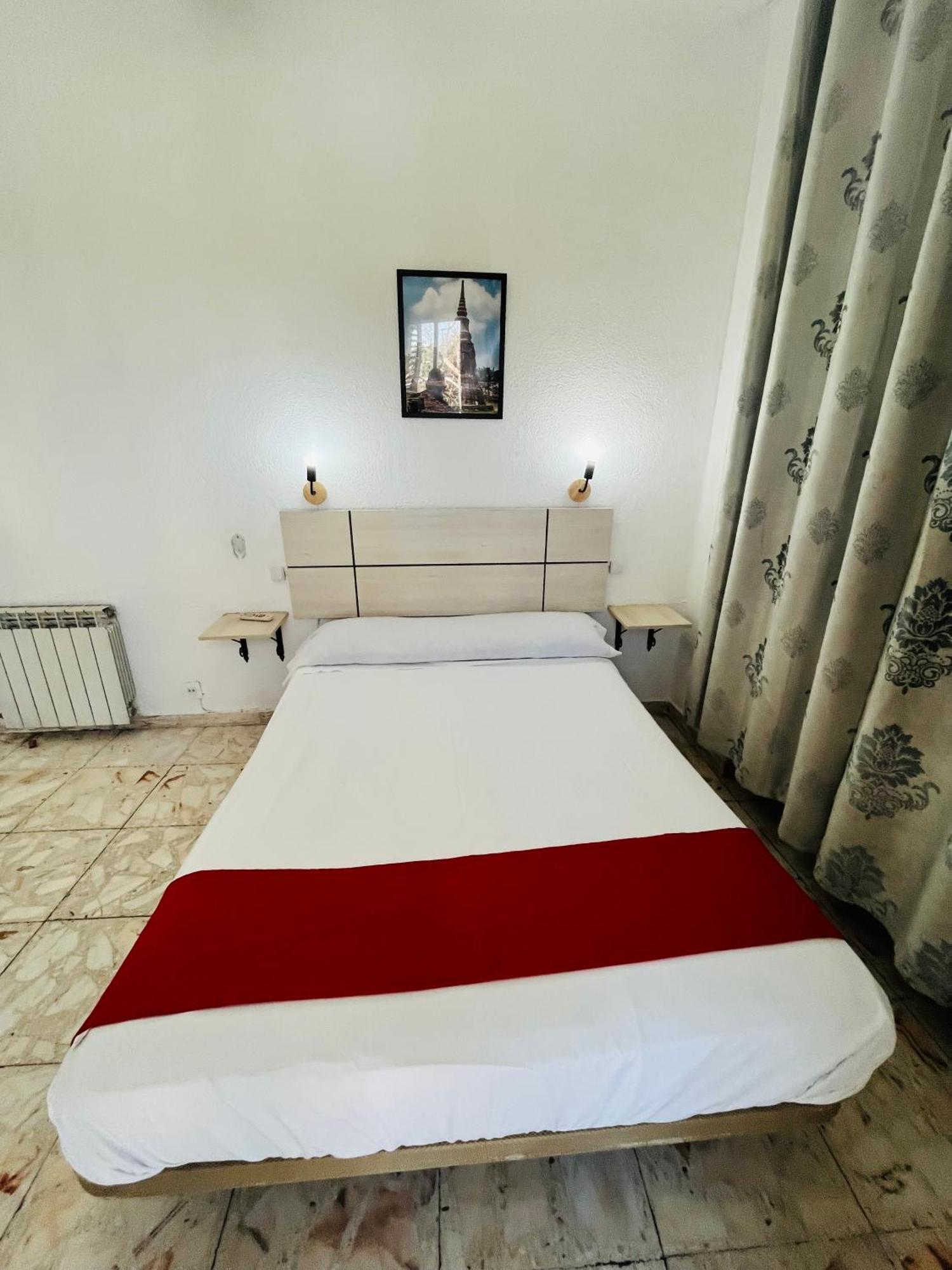 Pension Rivera Madrid Luaran gambar