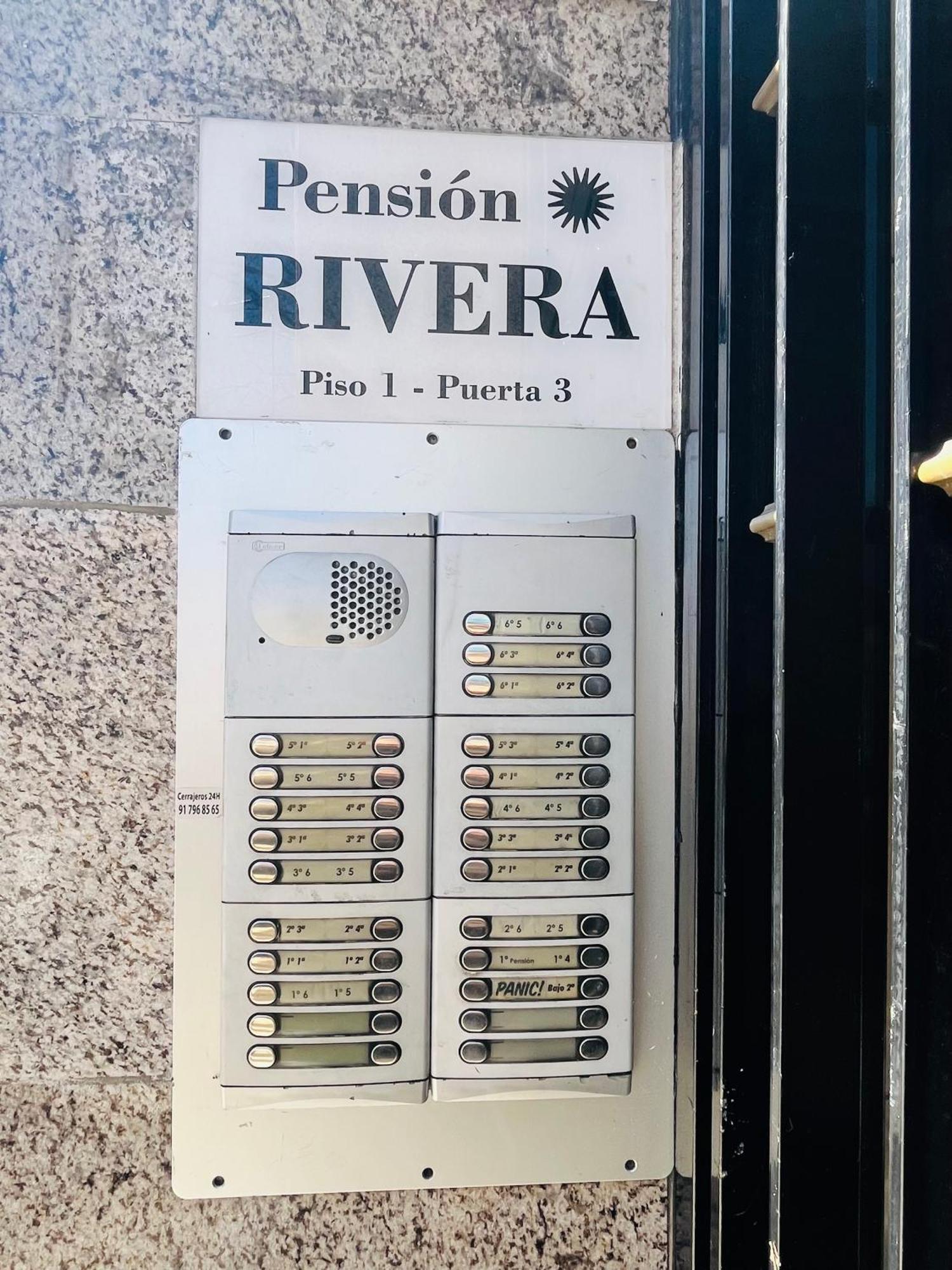 Pension Rivera Madrid Luaran gambar