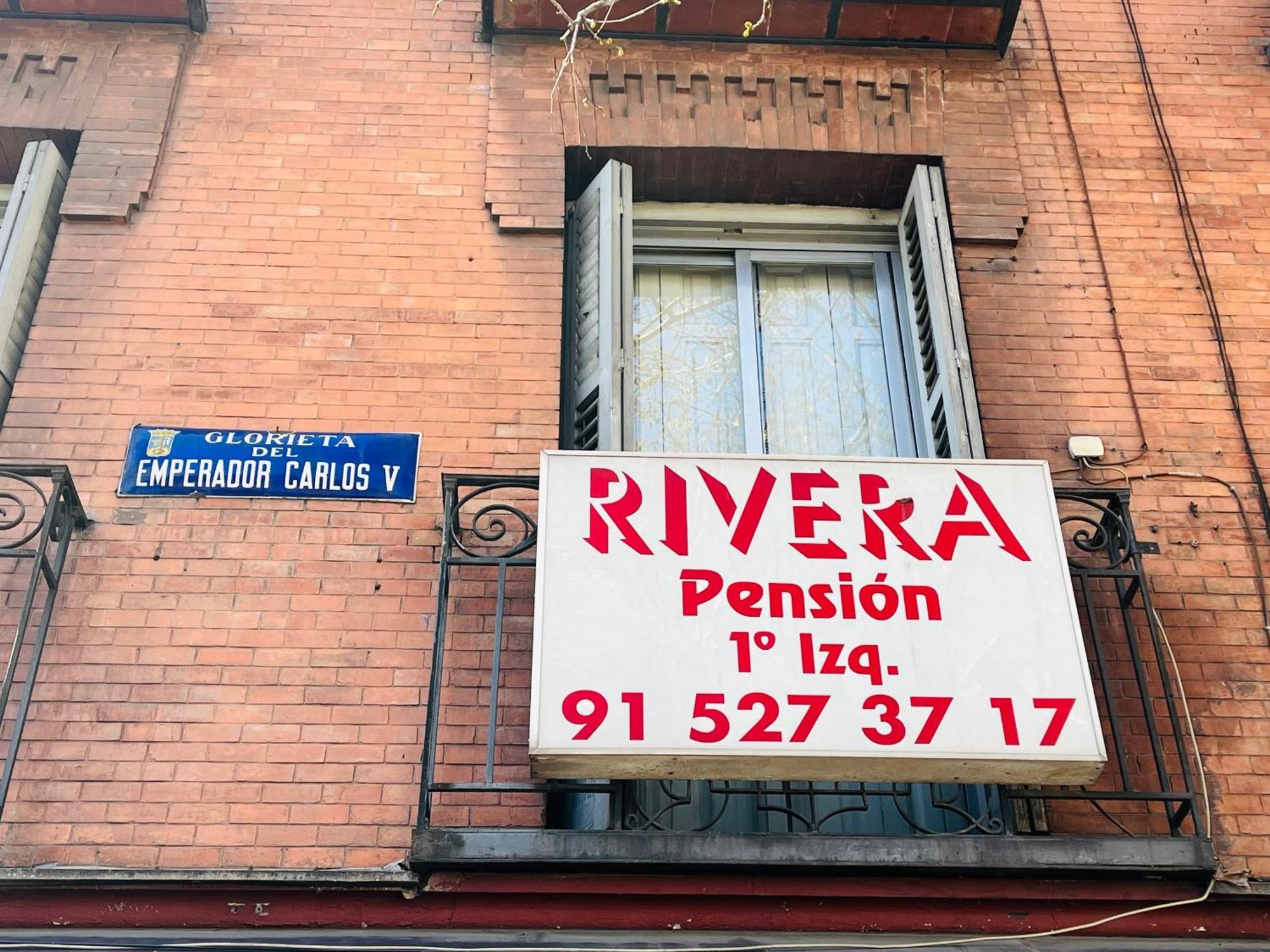 Pension Rivera Madrid Luaran gambar