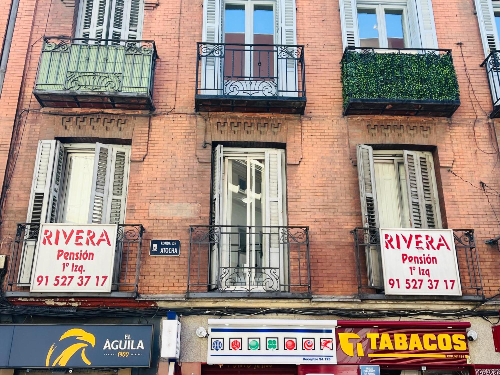 Pension Rivera Madrid Luaran gambar